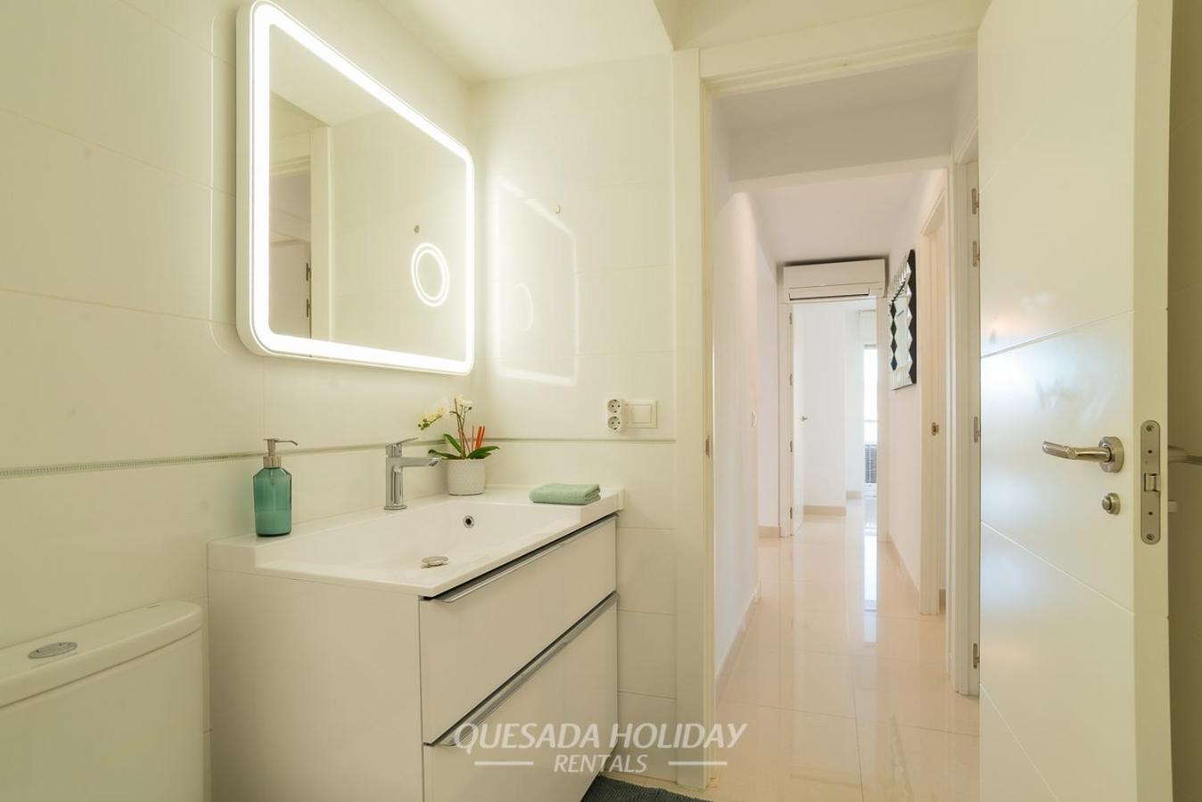 La Perla Benidorm Apartment Seaview & Pool Levante Beach Exterior photo