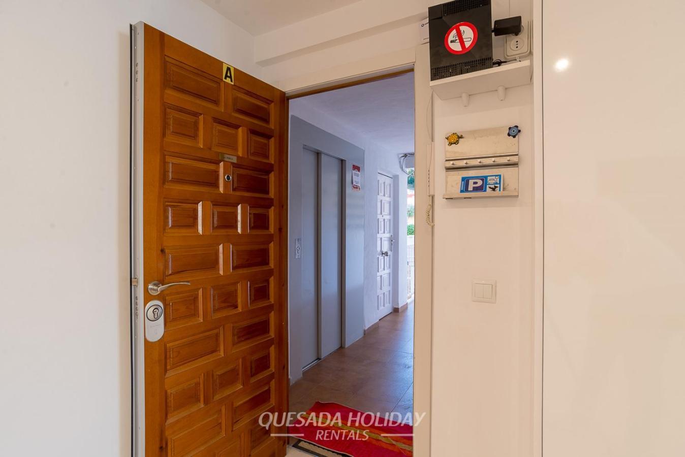 La Perla Benidorm Apartment Seaview & Pool Levante Beach Exterior photo